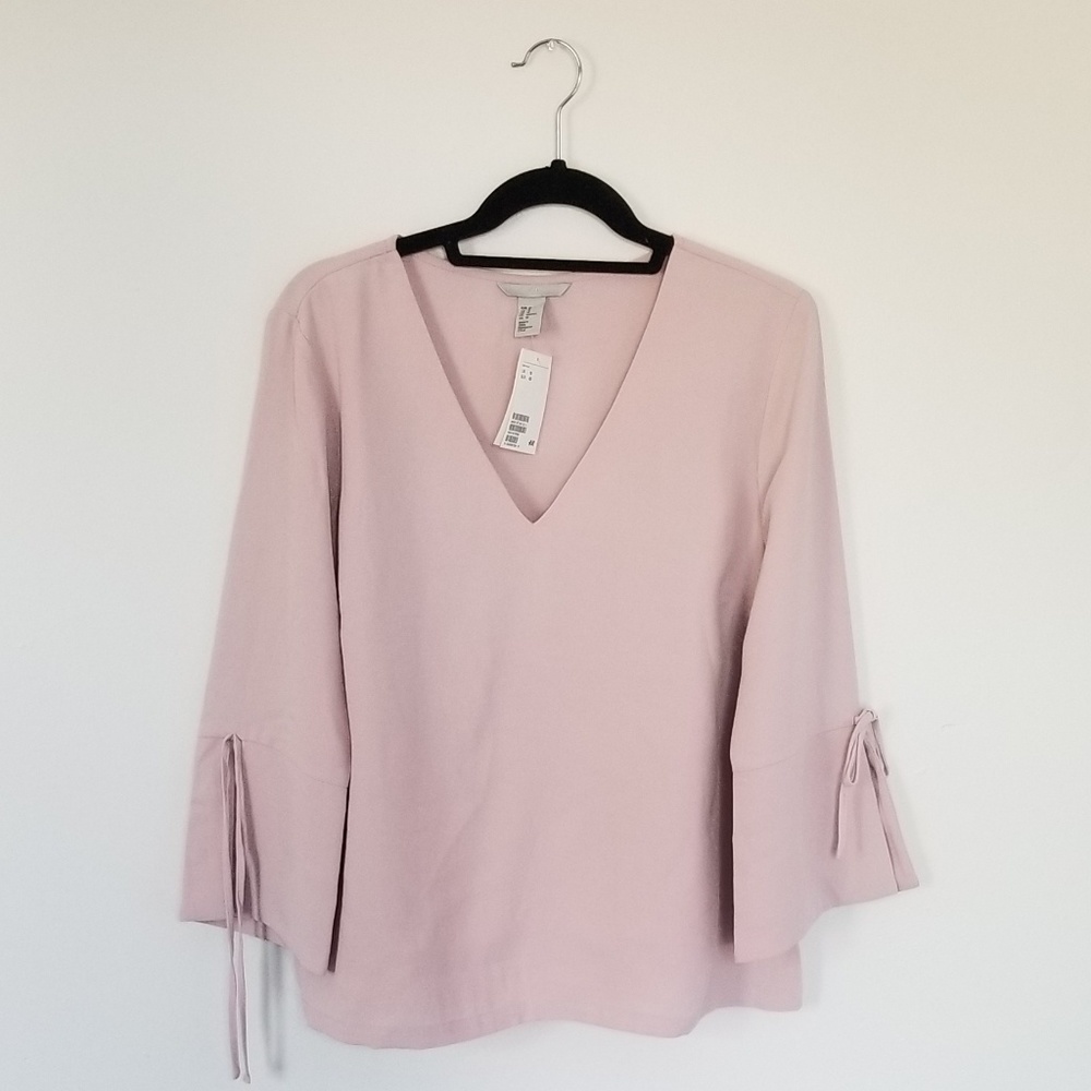 H&M light pink blouse top